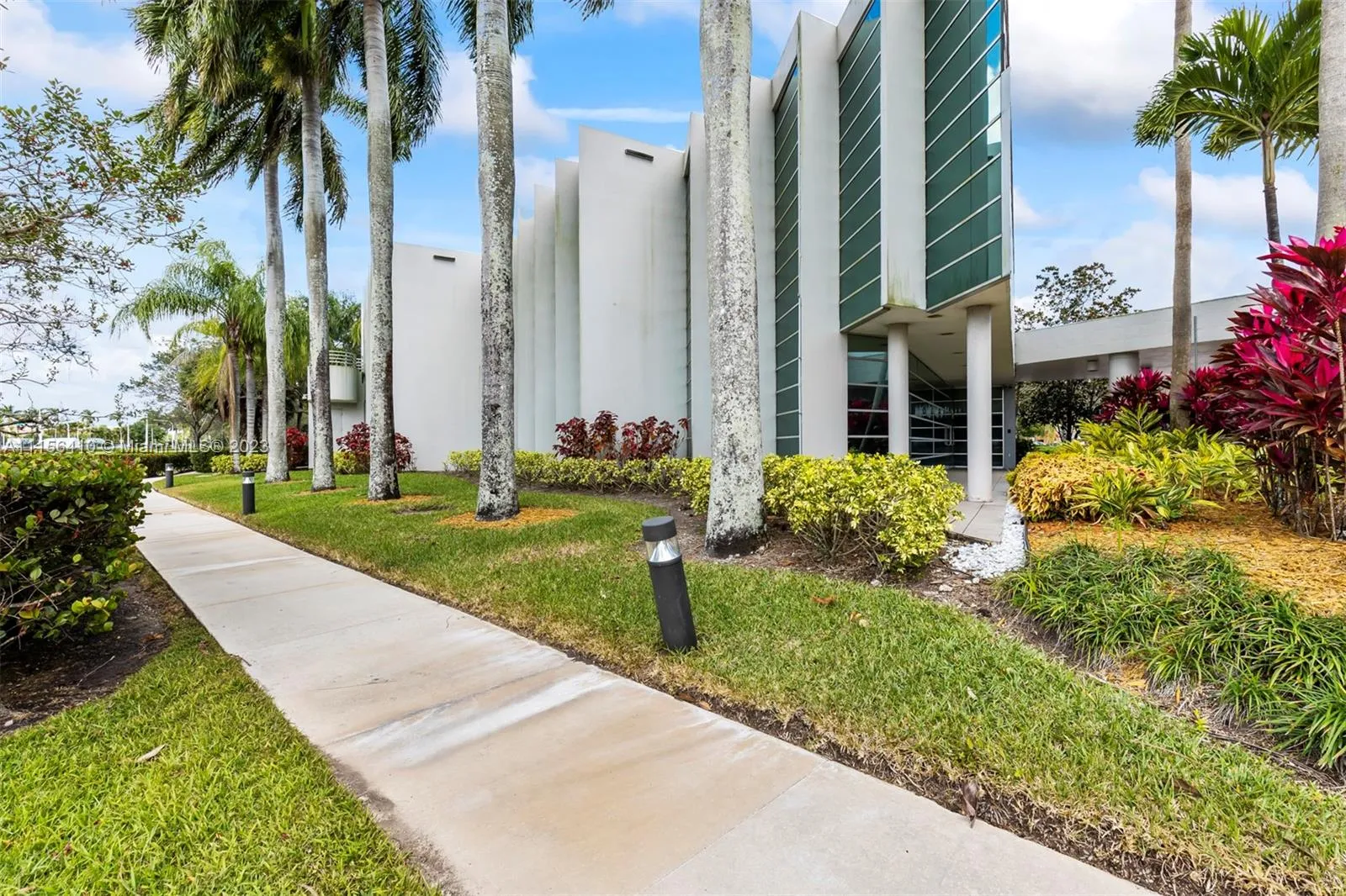 Weston, Florida 33326, United States, ,Commercial,Active,75441