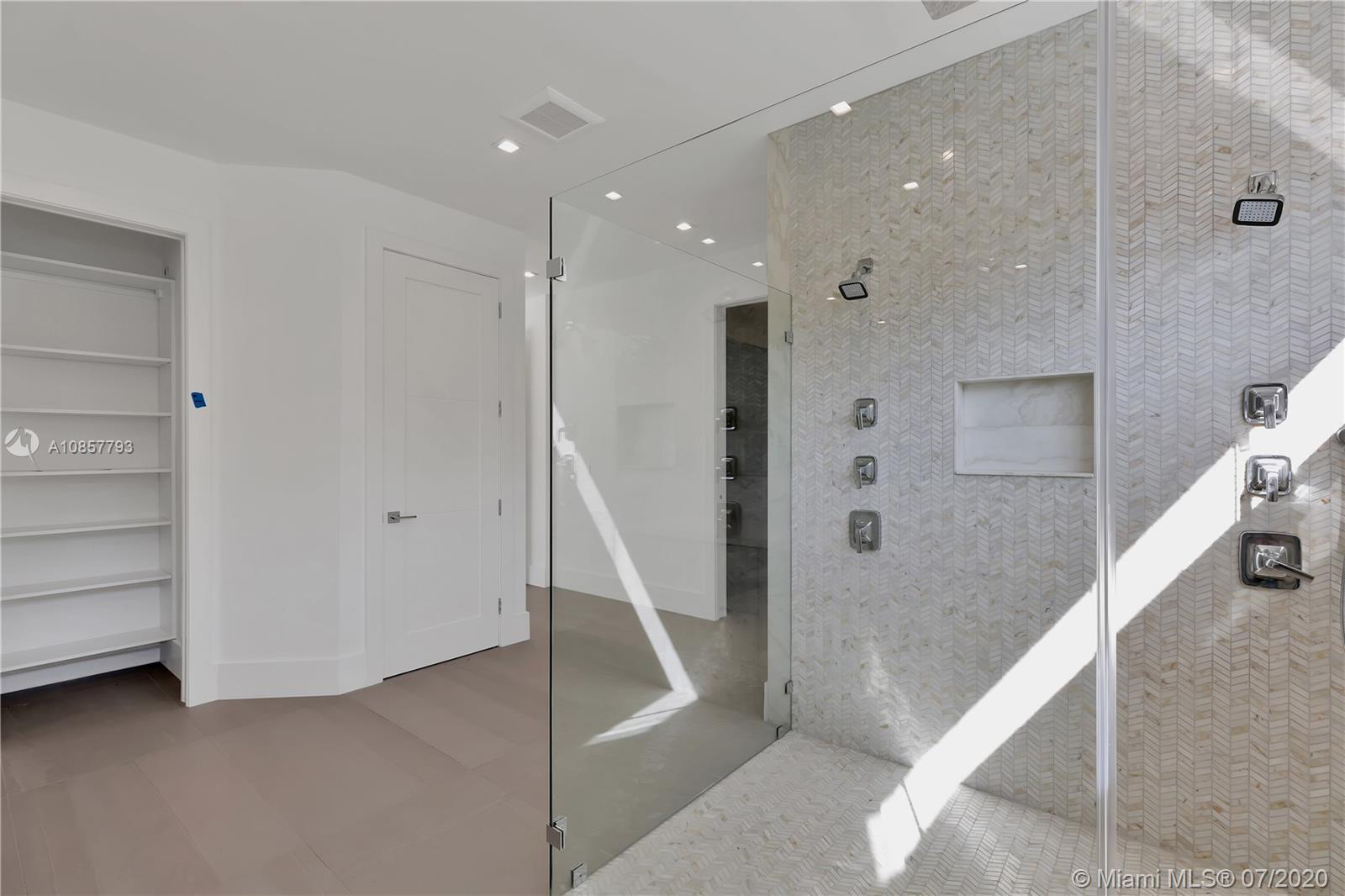 ¤PALM MIAMI HEIGHTS REV - Residential