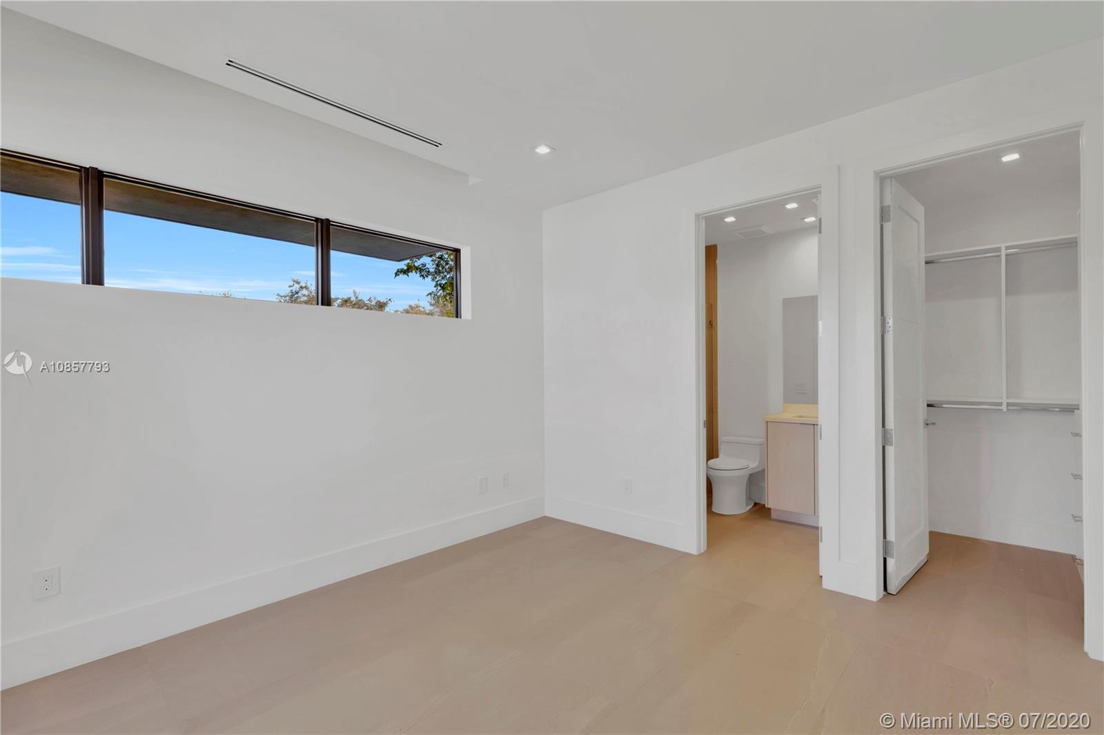 ¤PALM MIAMI HEIGHTS REV - Residential