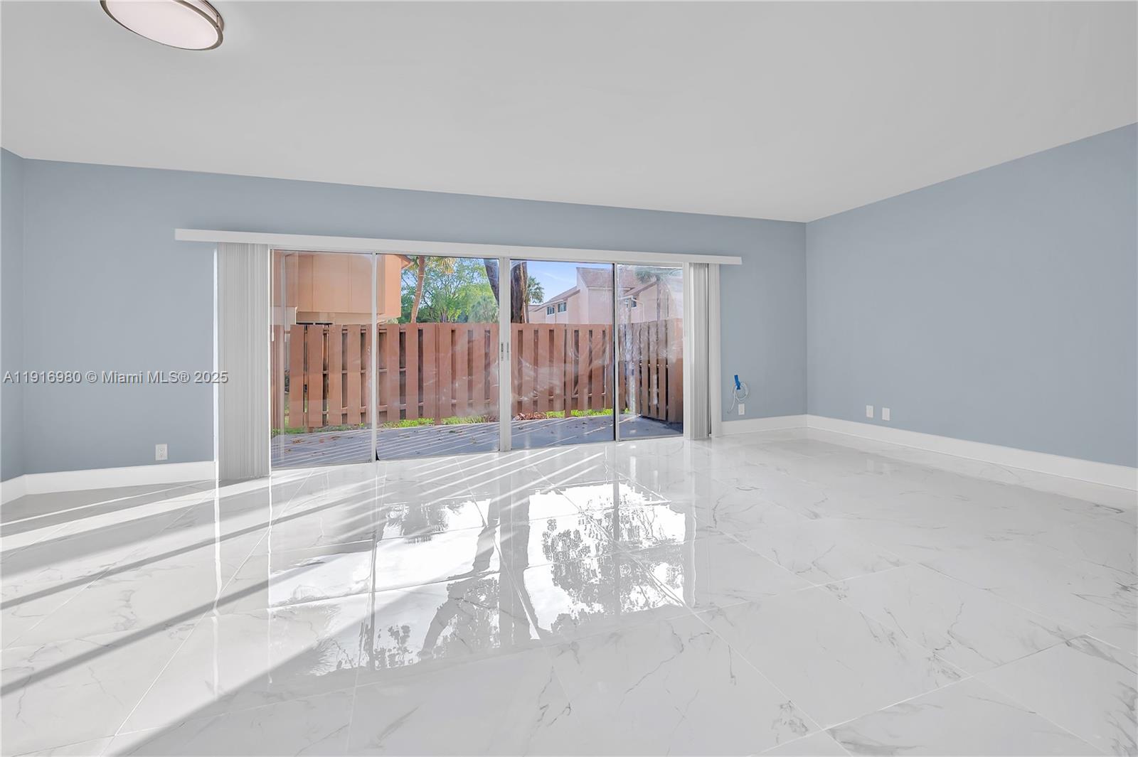 TOWNHOUSES AT JACARANDA C - Residential Lease