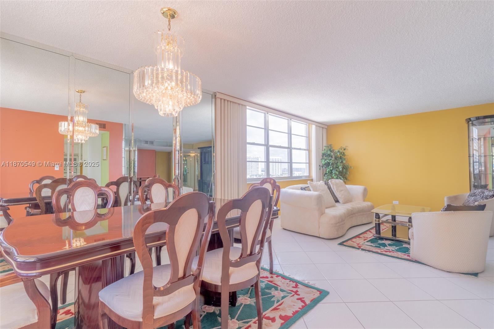 WINSTON TOWERS 200 - Residential