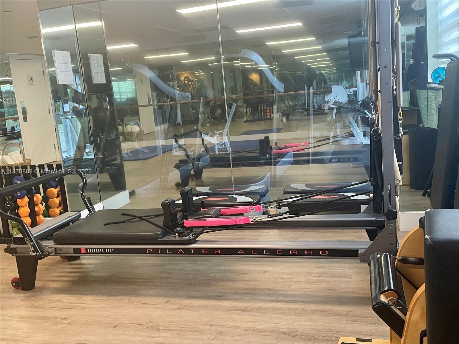 GRAND BAY RESIDENCES COND - Residential