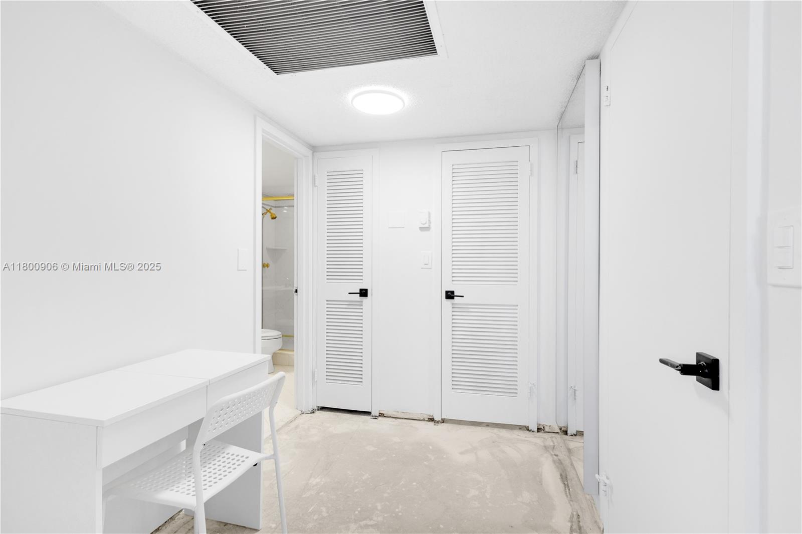 PARKER PLAZA CONDO ESTATE - Residential