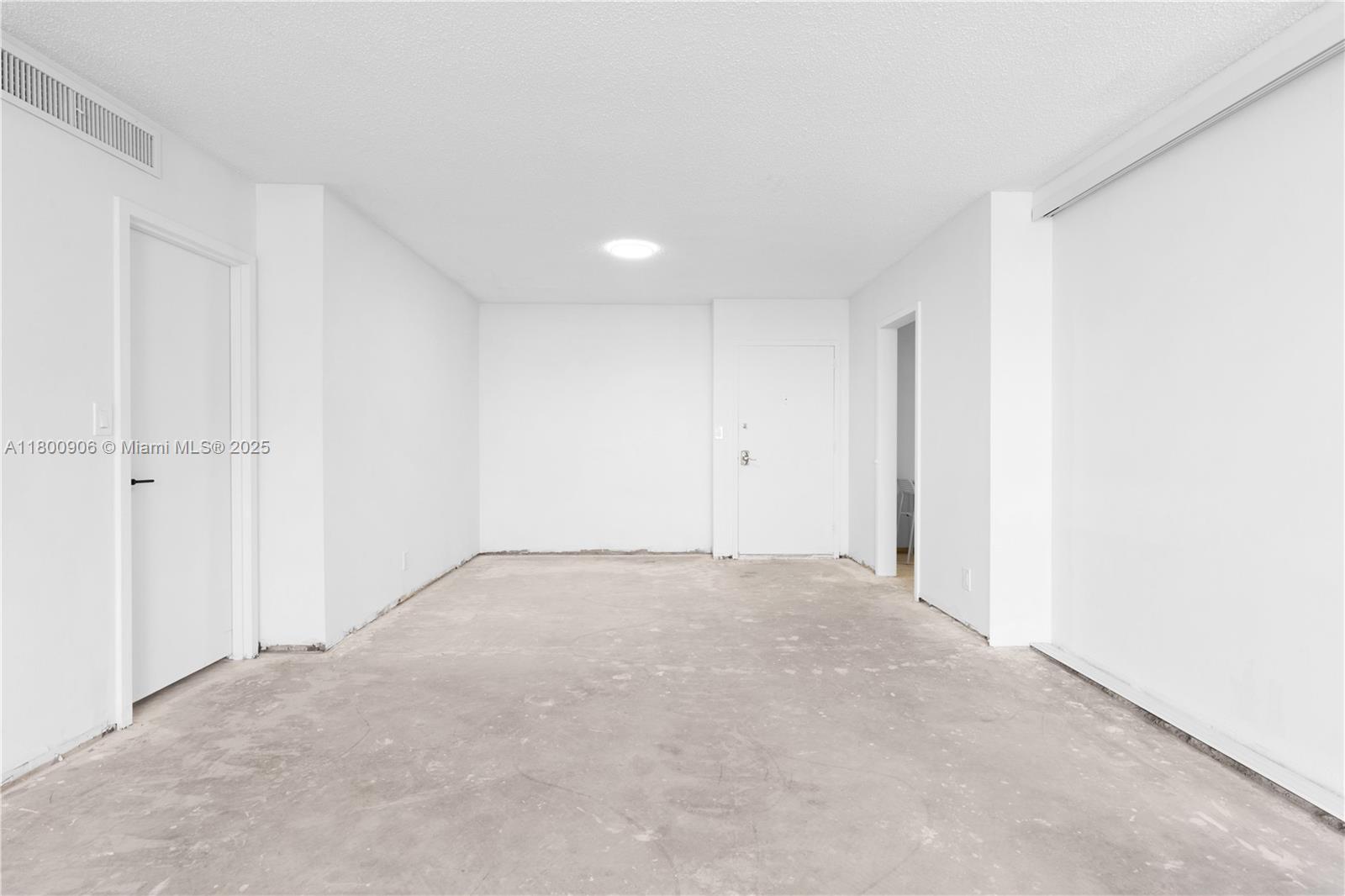 PARKER PLAZA CONDO ESTATE - Residential