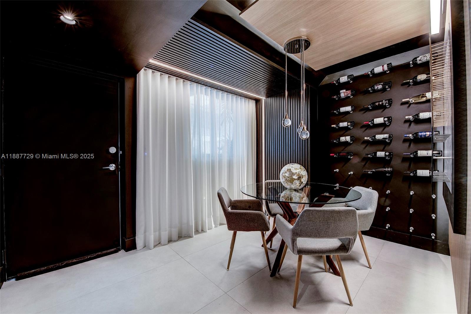 THE PALMS CONDO - Residential Lease