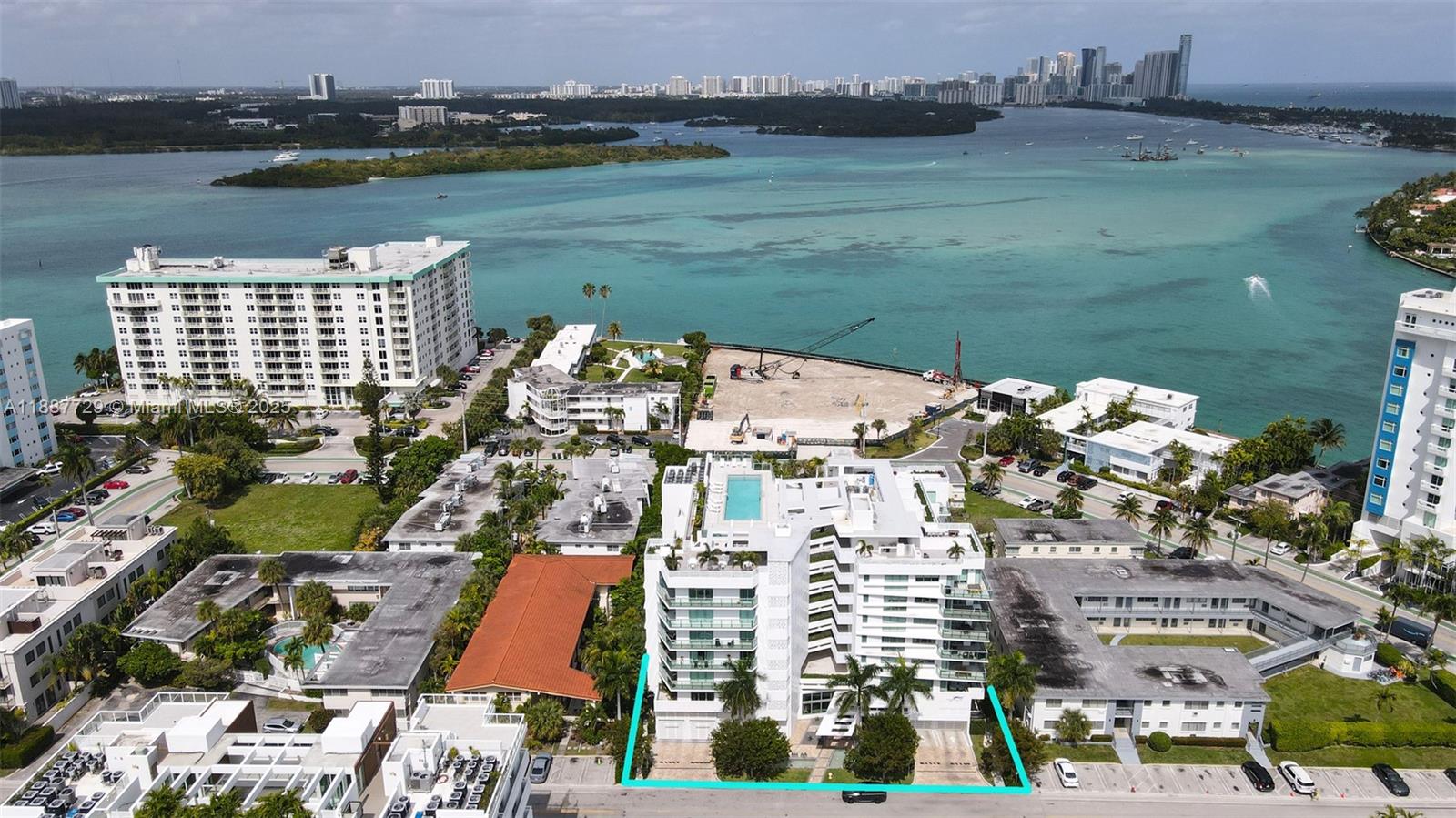 THE PALMS CONDO - Residential Lease