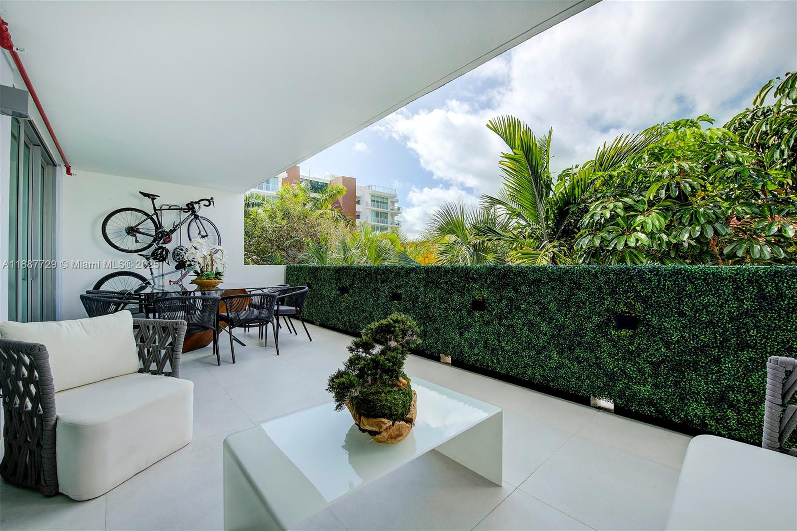 THE PALMS CONDO - Residential Lease