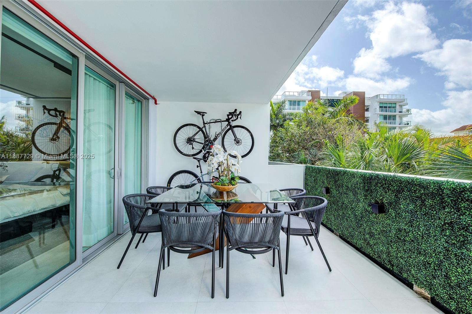 THE PALMS CONDO - Residential Lease