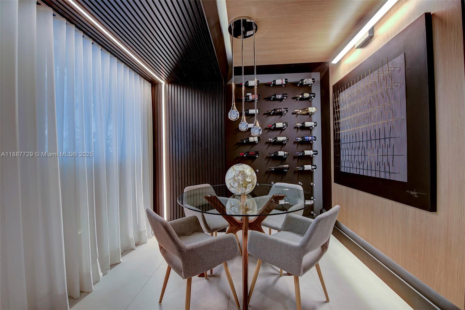 THE PALMS CONDO - Residential Lease