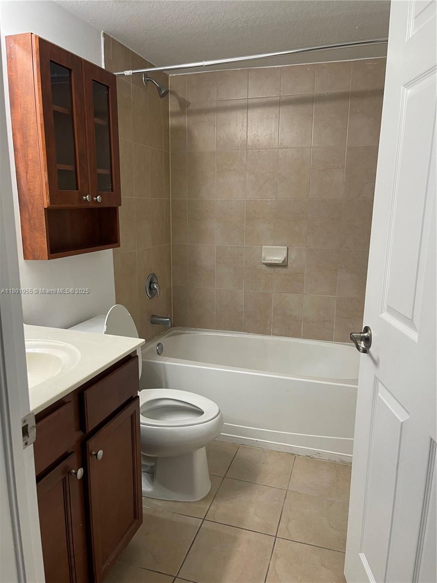 Rental Property at 22301 Sw 88th Pl 103-3, Cutler Bay, Miami-Dade County, Florida - Bedrooms: 2 
Bathrooms: 2  - $2,200 MO.