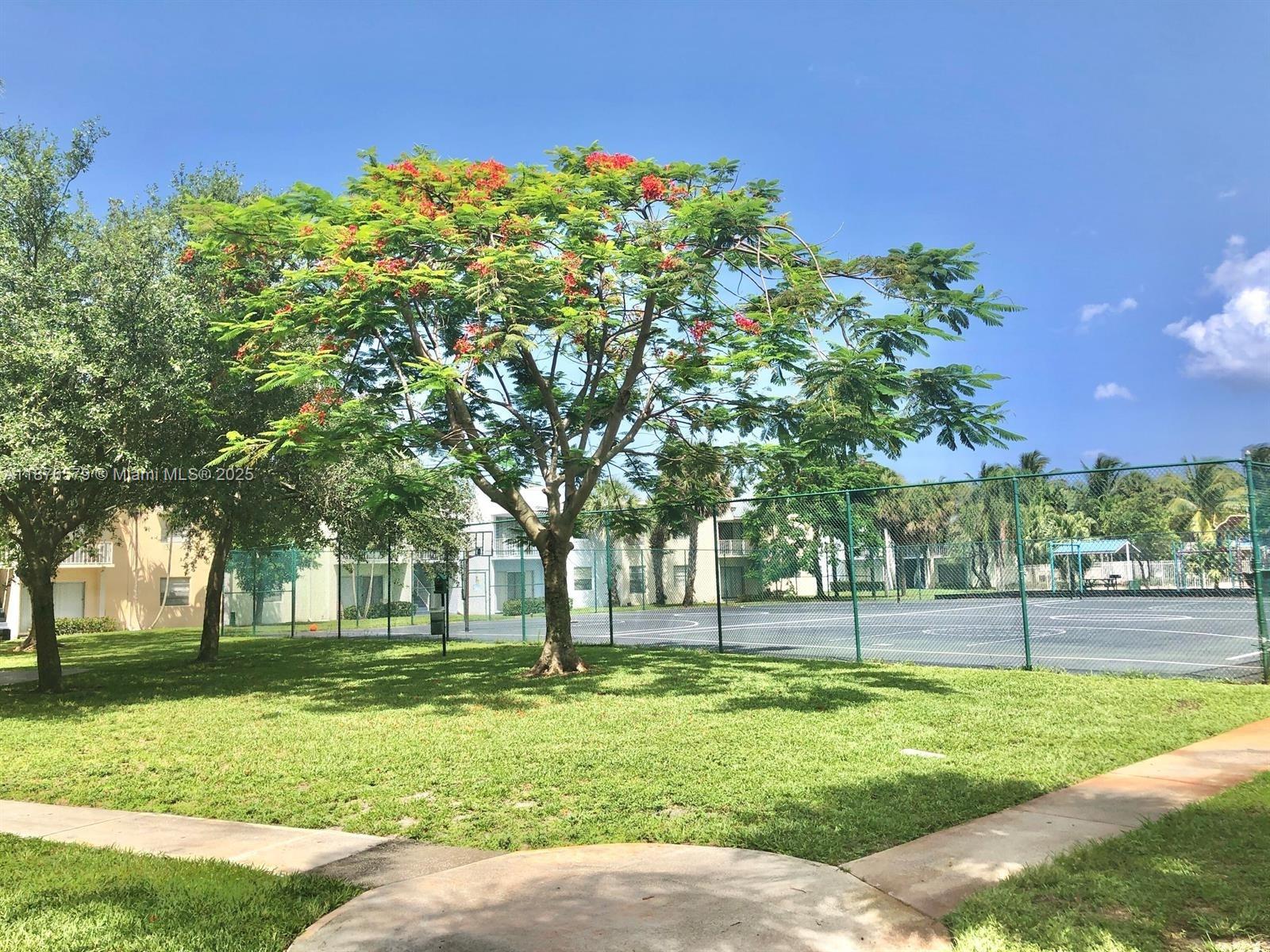 CLEAR LAKE PALMS CONDO - Residential