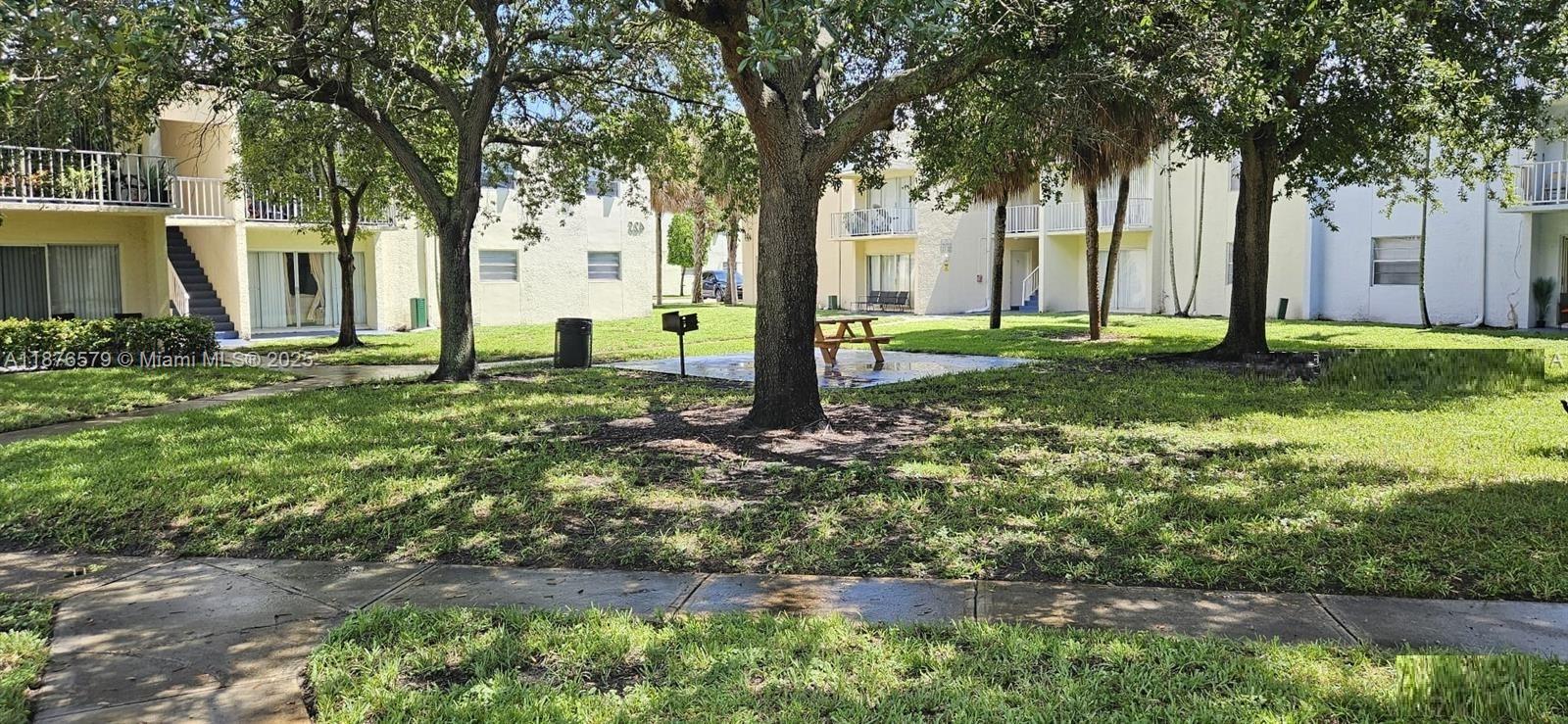 CLEAR LAKE PALMS CONDO - Residential