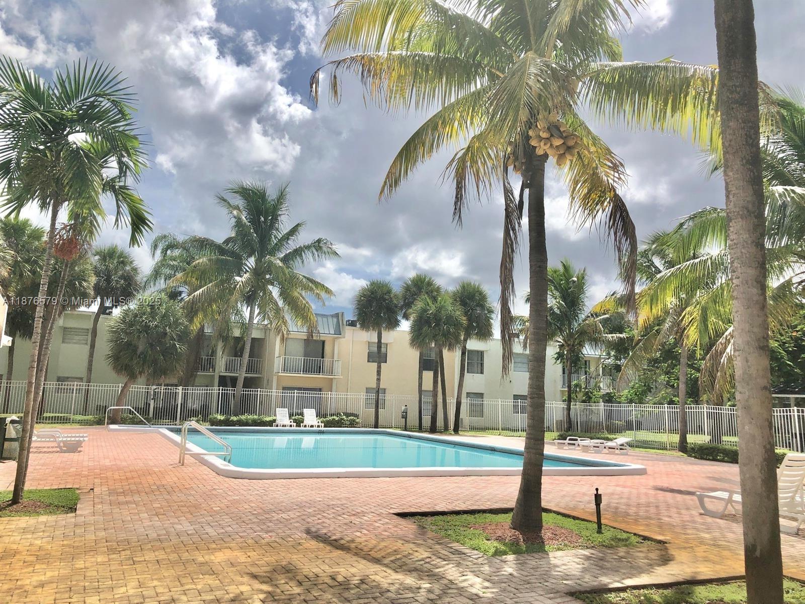 CLEAR LAKE PALMS CONDO - Residential