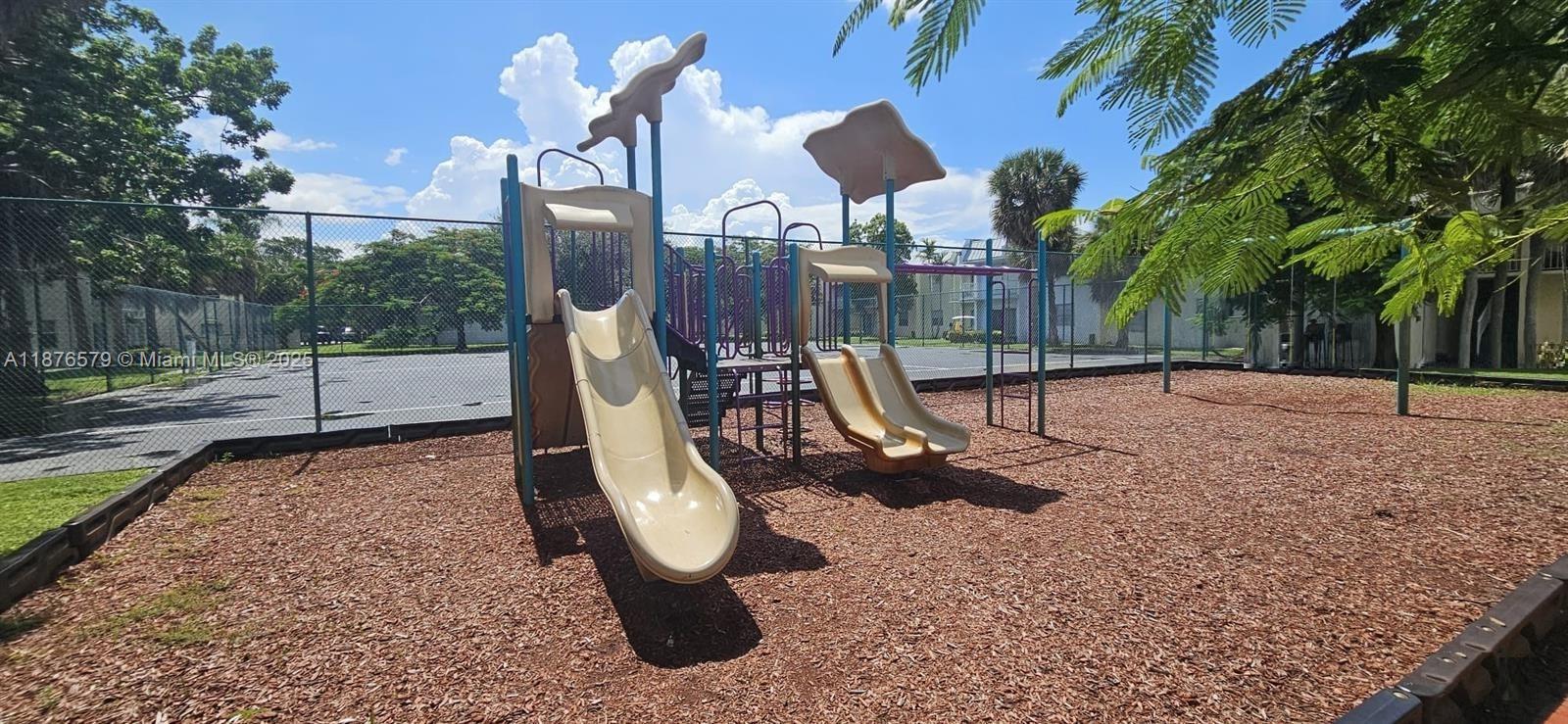 CLEAR LAKE PALMS CONDO - Residential