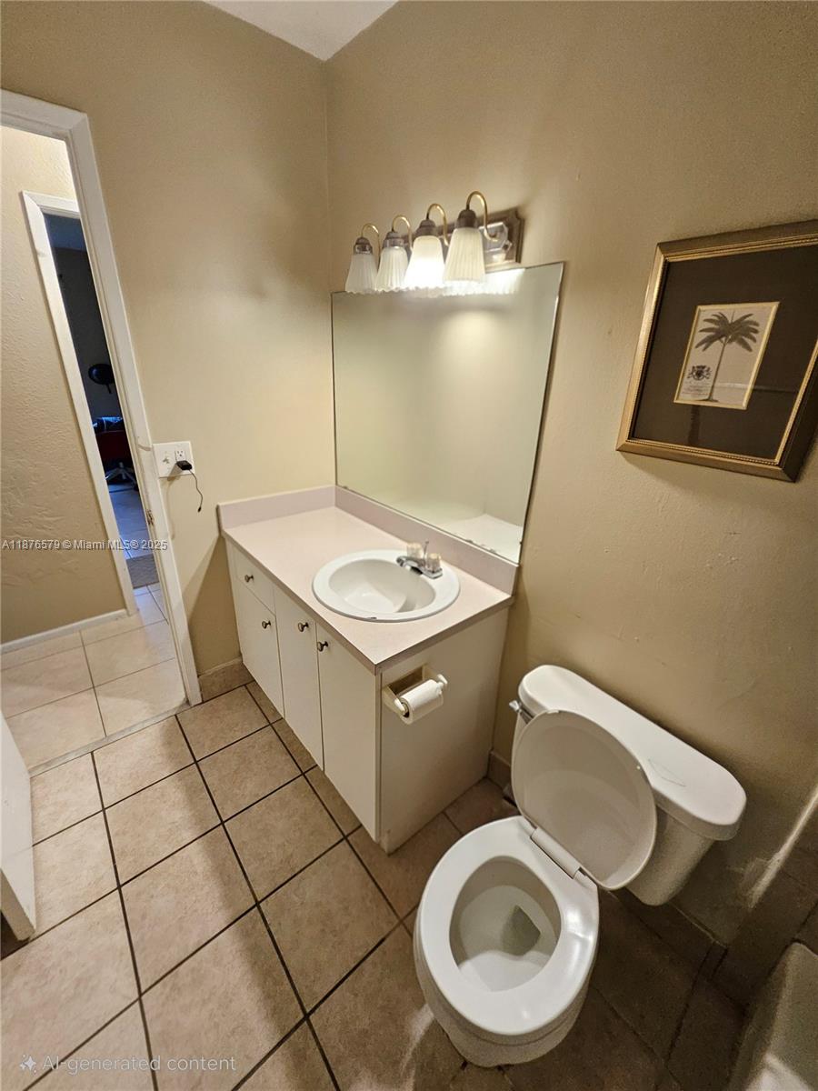 CLEAR LAKE PALMS CONDO - Residential