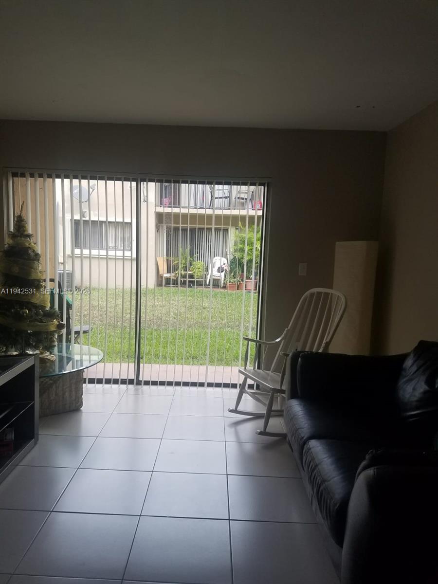 MAGNOLIA LANE CONDO - Residential Lease