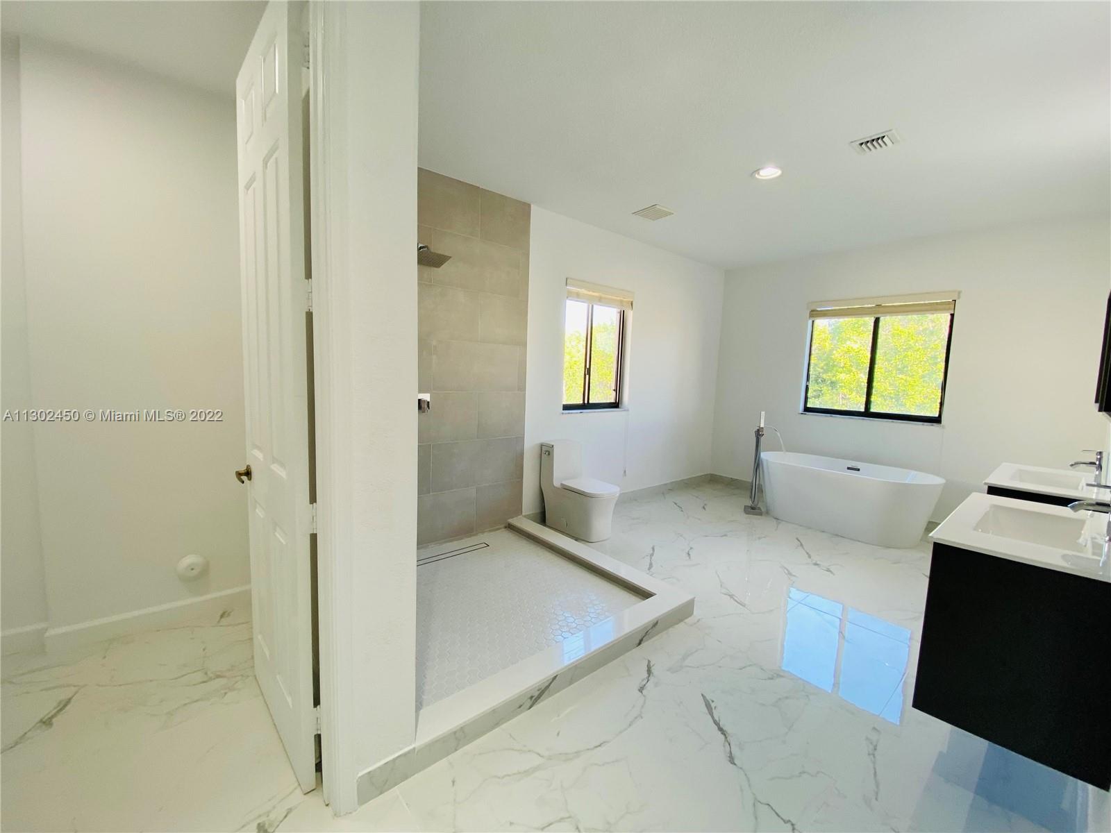 CUTLER CAY - Residential Lease