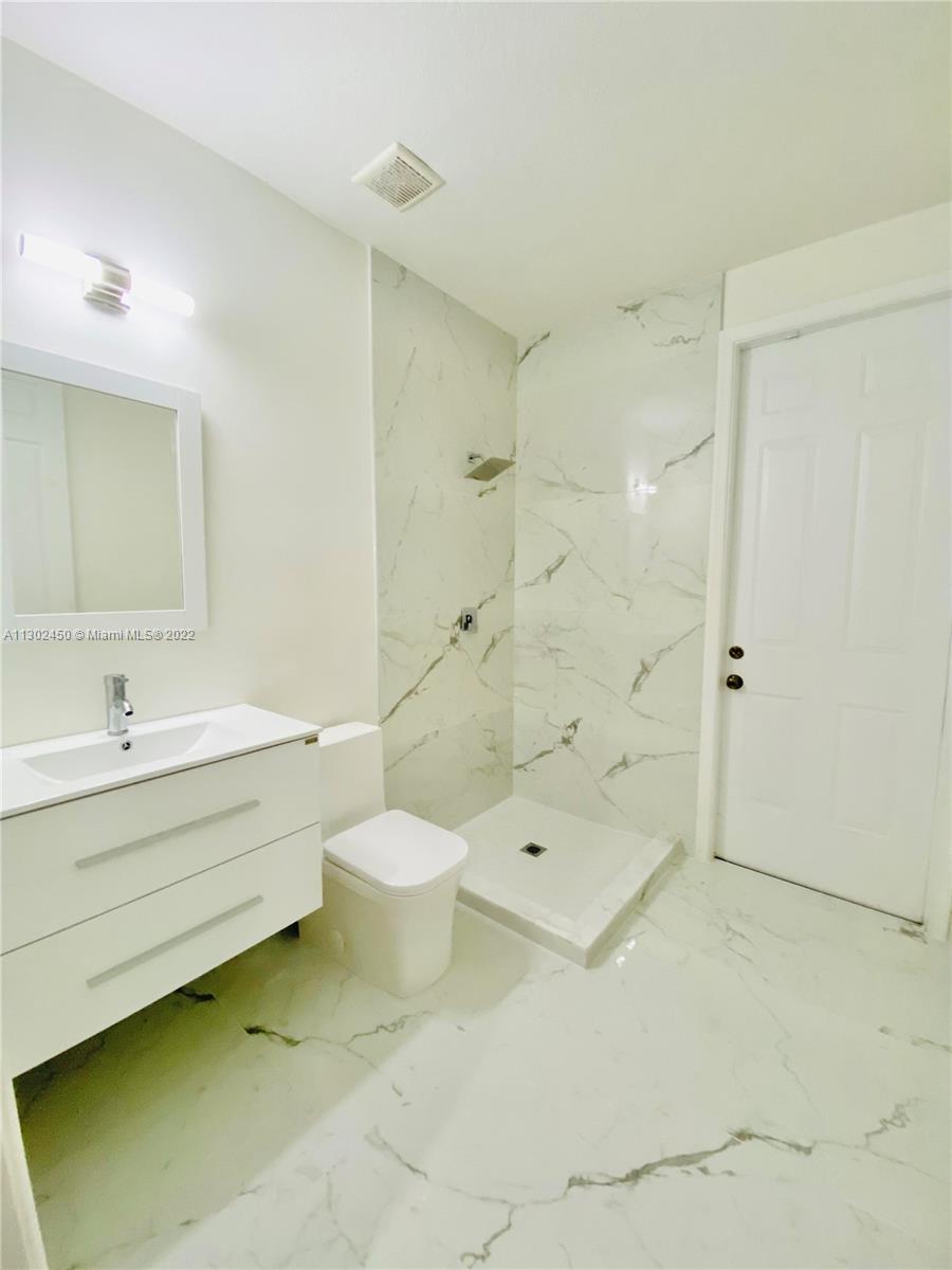 CUTLER CAY - Residential Lease