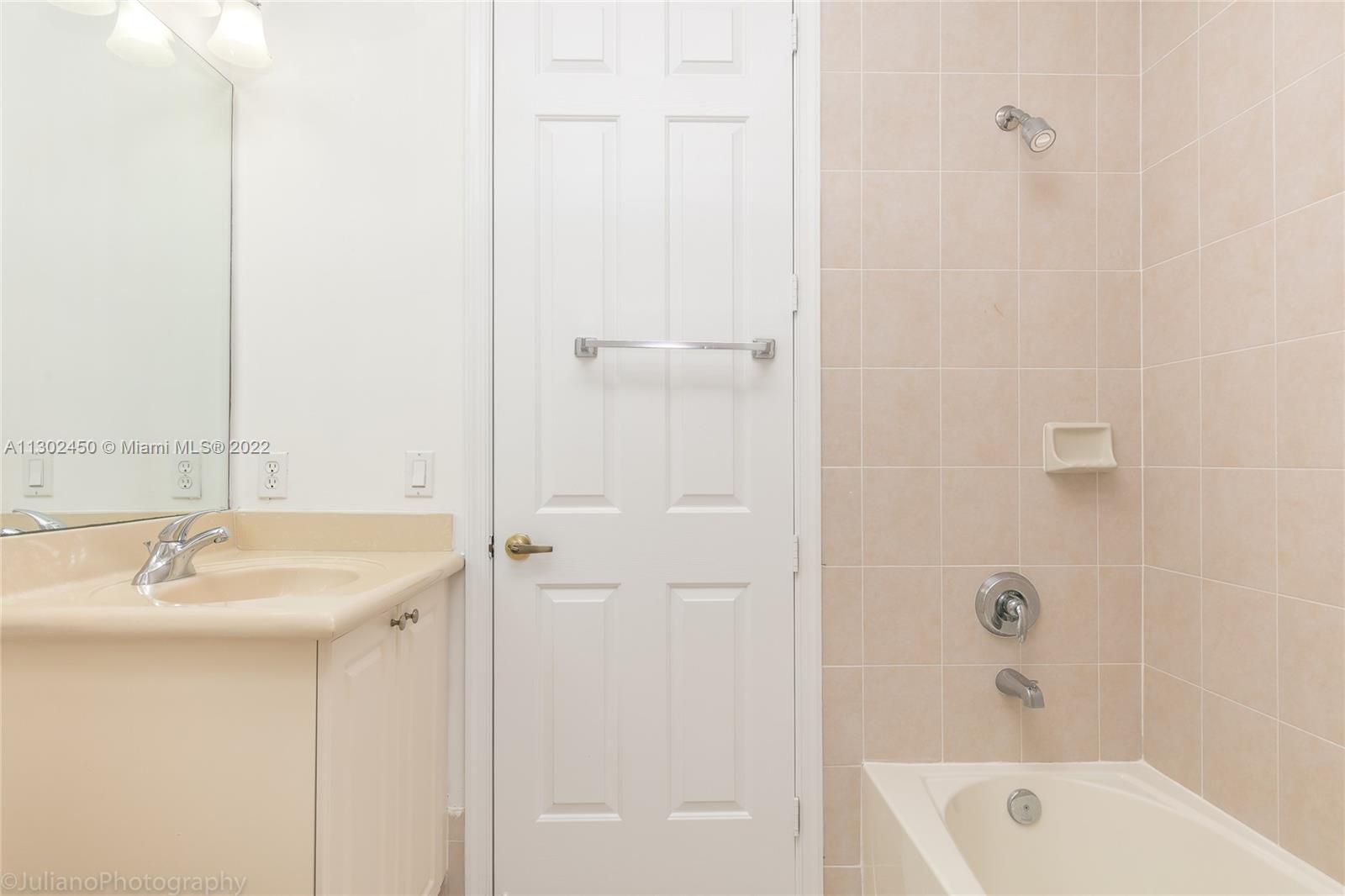 CUTLER CAY - Residential Lease