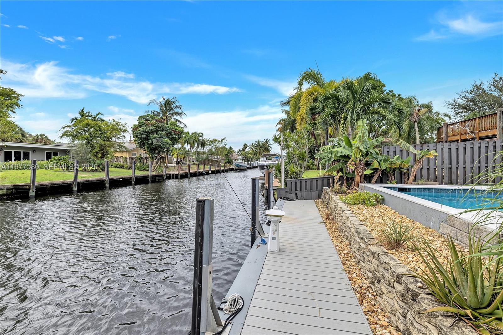 GILL ISLES - Residential Lease
