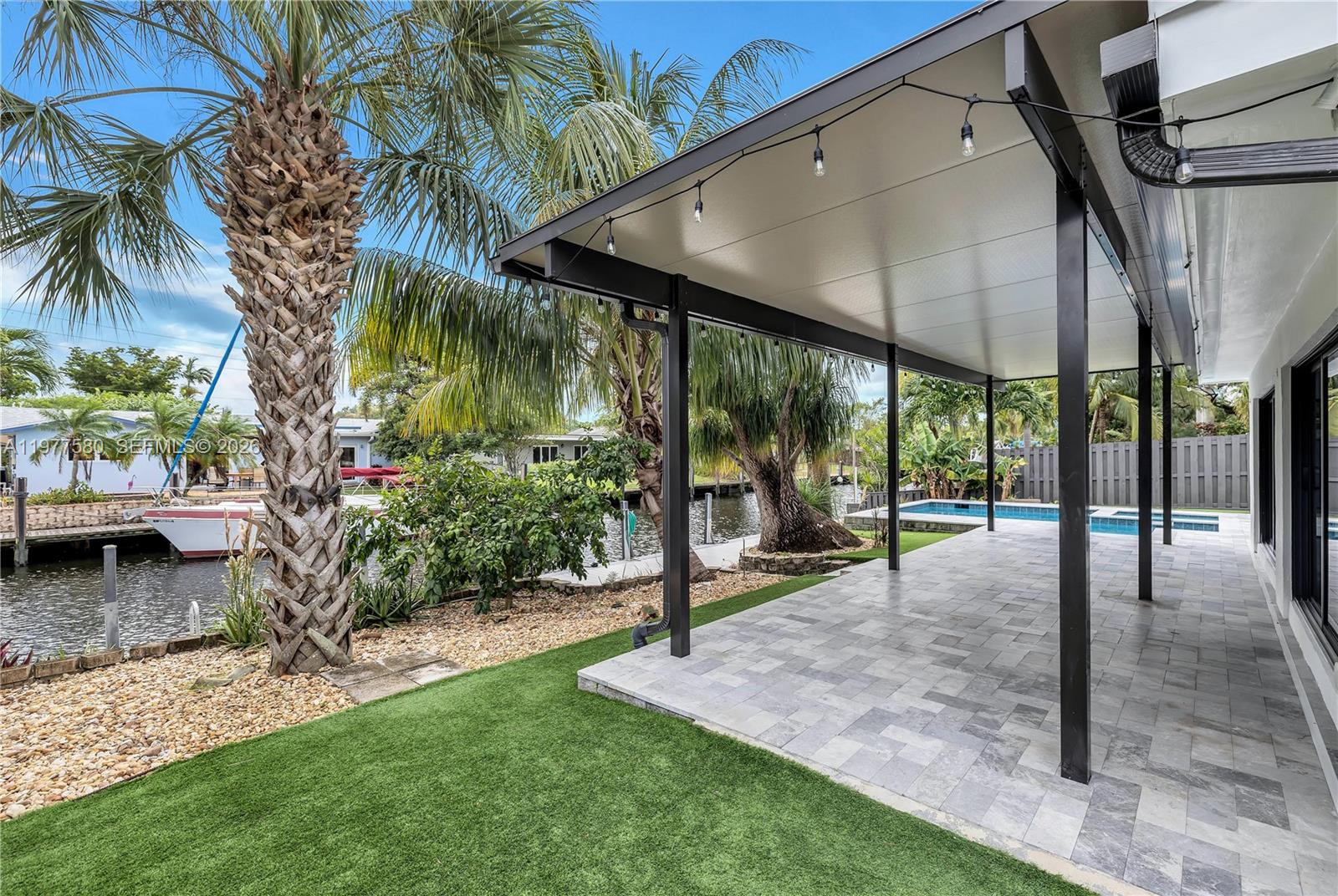 GILL ISLES - Residential Lease