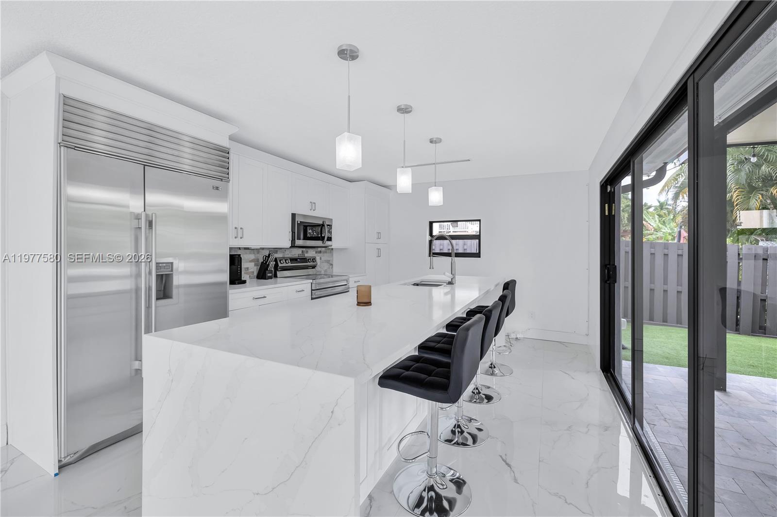 GILL ISLES - Residential Lease