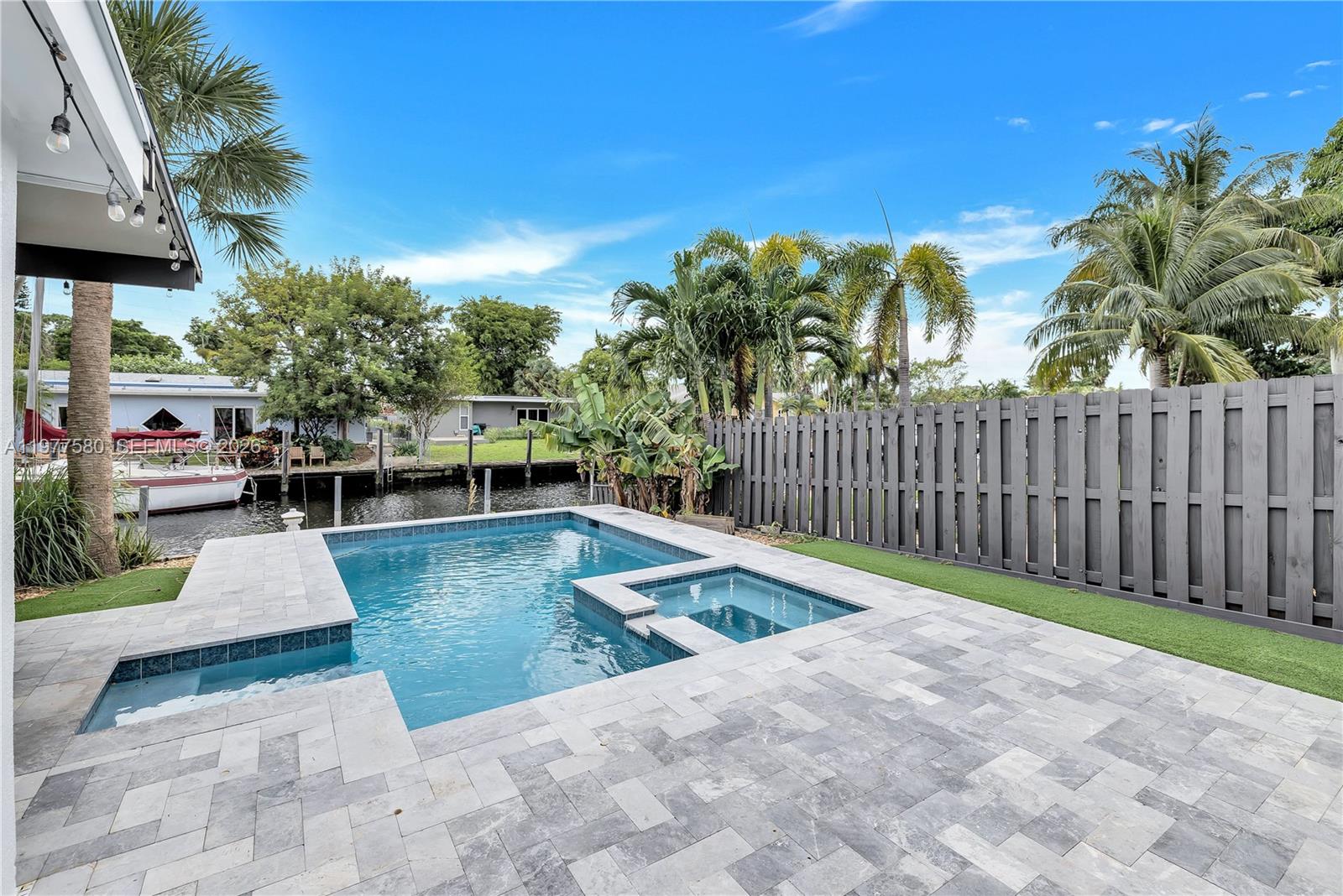 GILL ISLES - Residential Lease