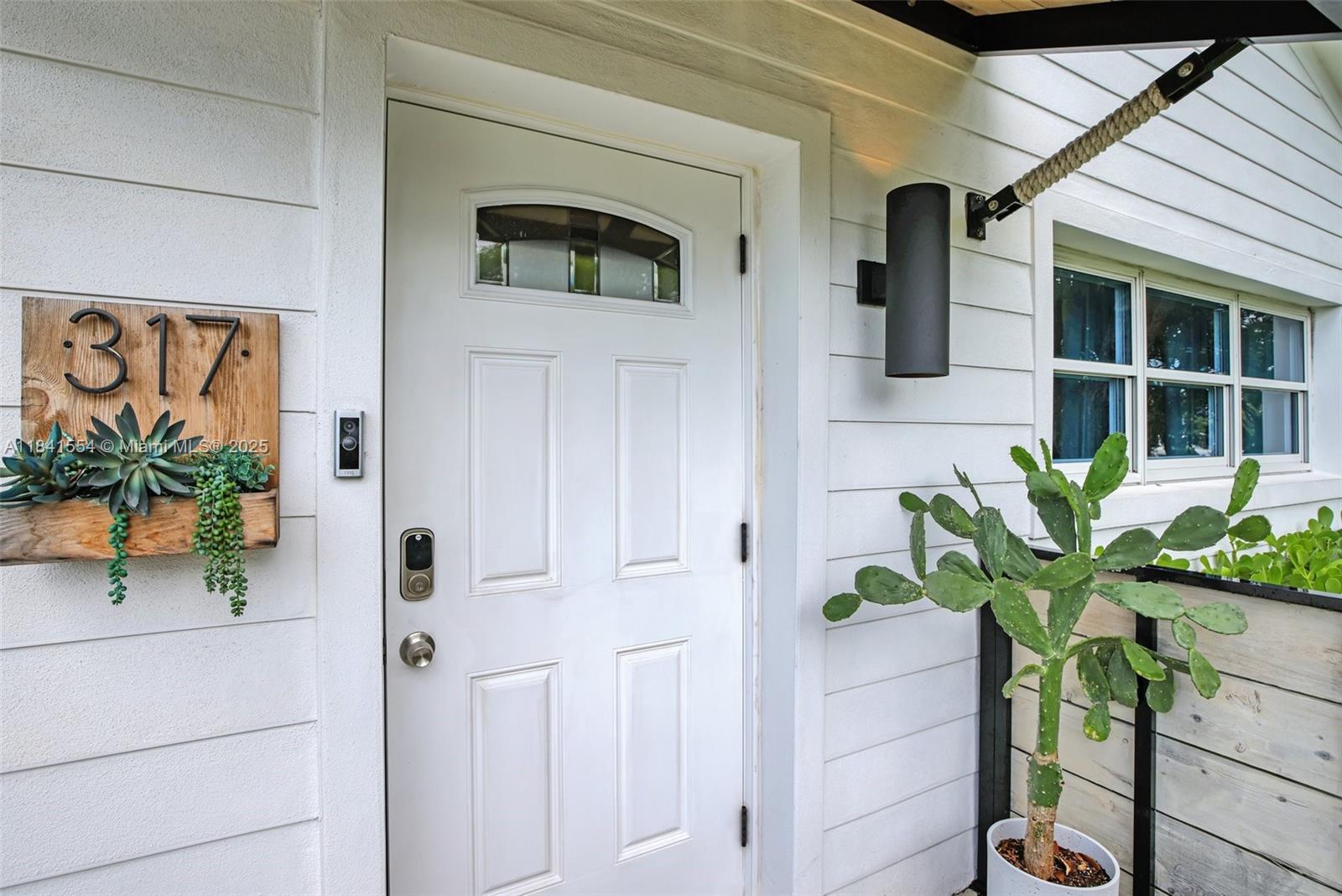317 NE 5th Ct, Dania Beach, FL, 33004/$1,700,000 1 317 NE 5th Ct