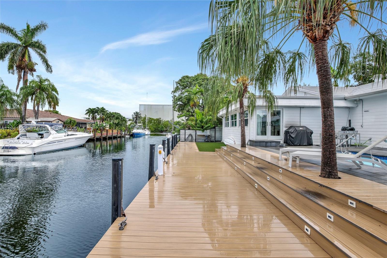 ROYAL PALM VISTA 1ST ADD - Residential