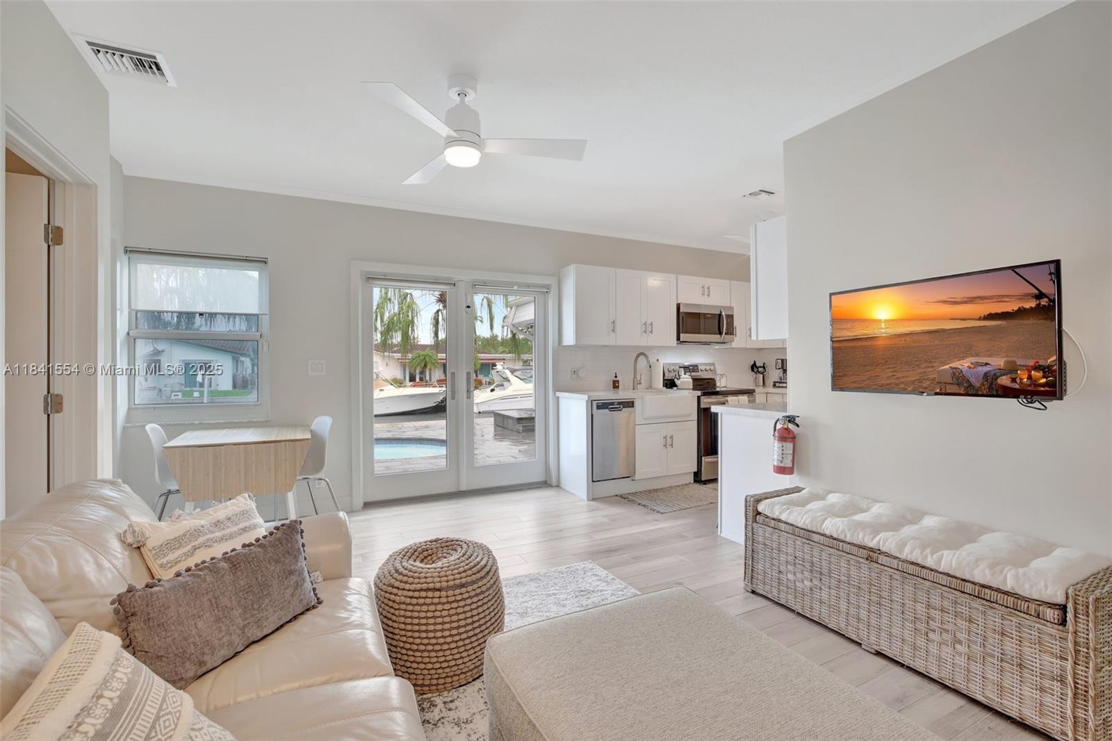 ROYAL PALM VISTA 1ST ADD - Residential