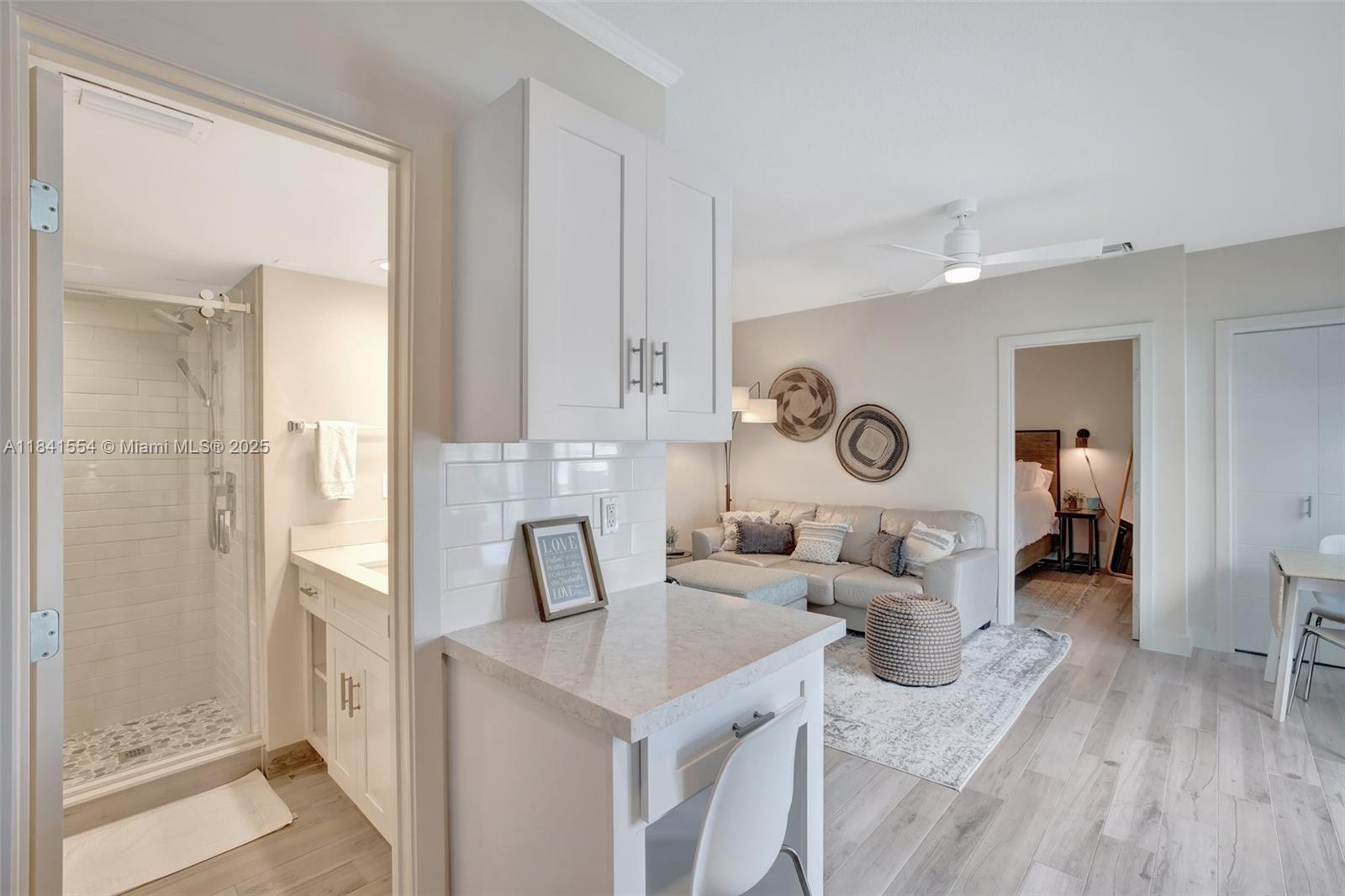 ROYAL PALM VISTA 1ST ADD - Residential