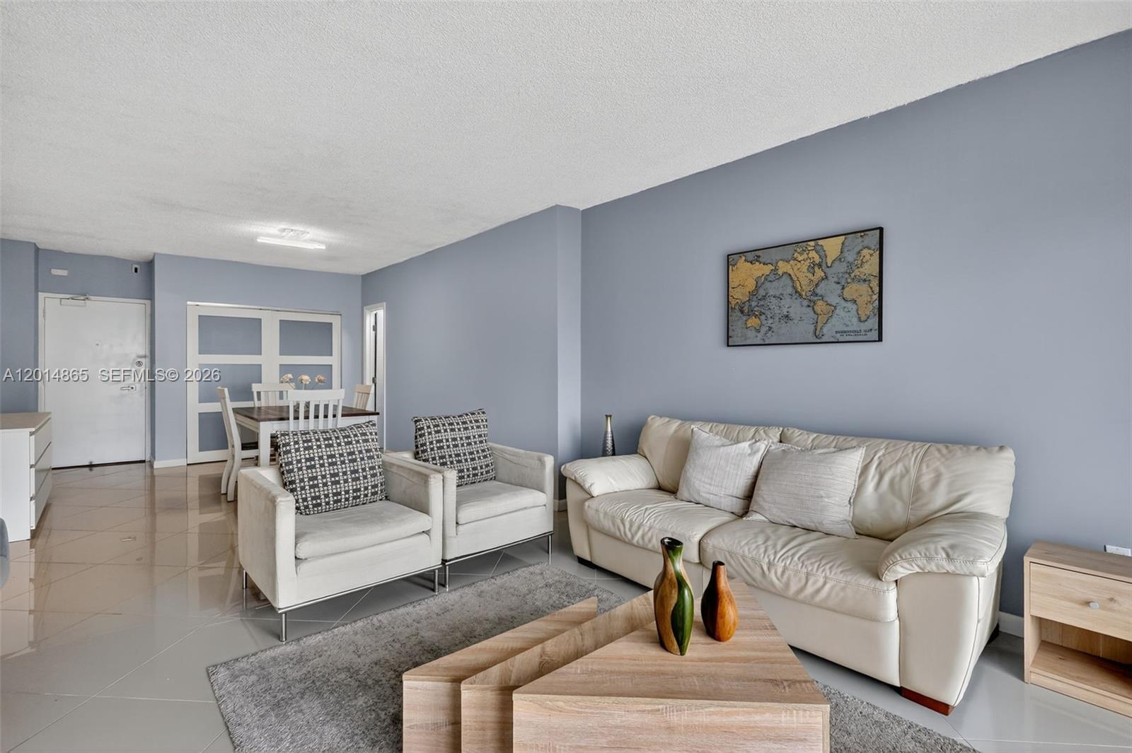 300 Bayview Dr 1009