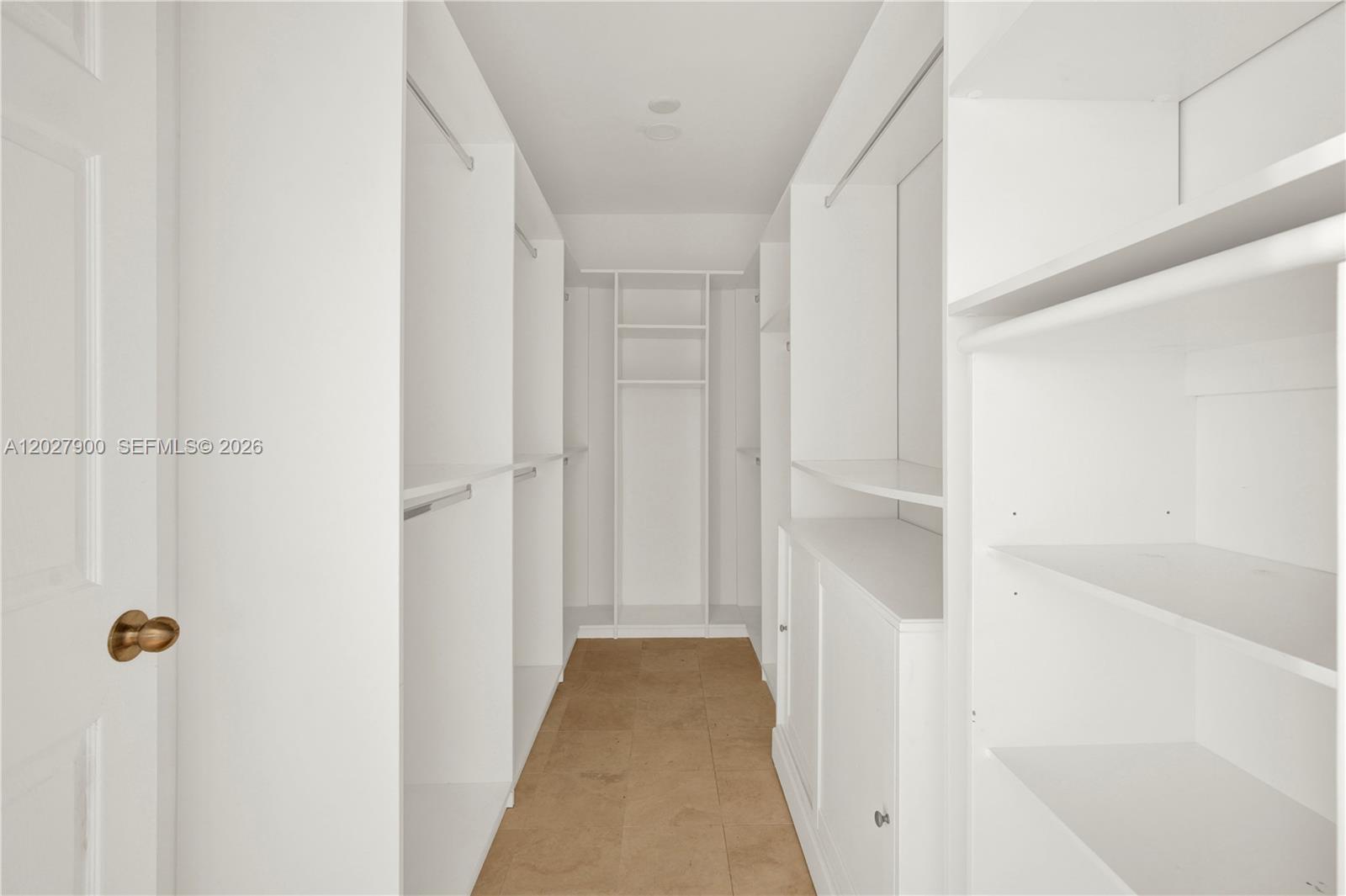 KENDALL GARDENS - Residential