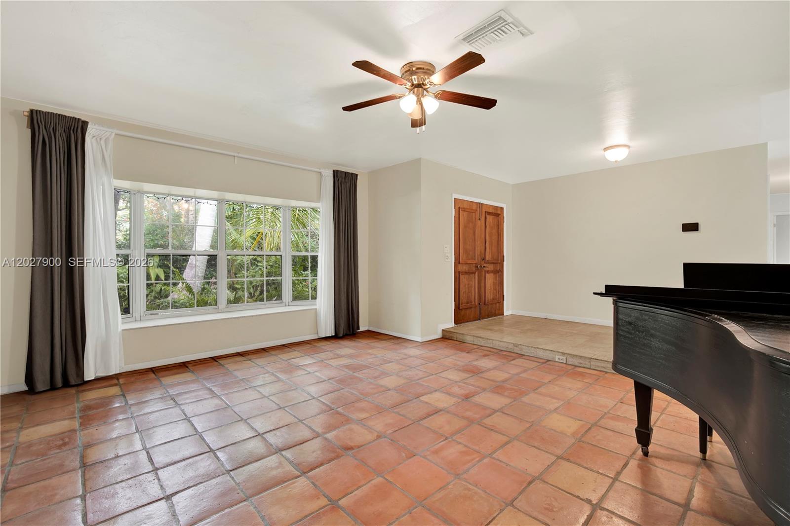 KENDALL GARDENS - Residential