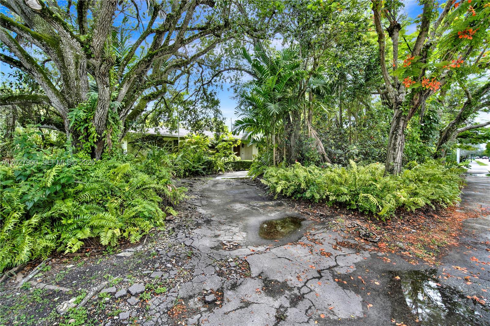 KENDALL GARDENS - Residential