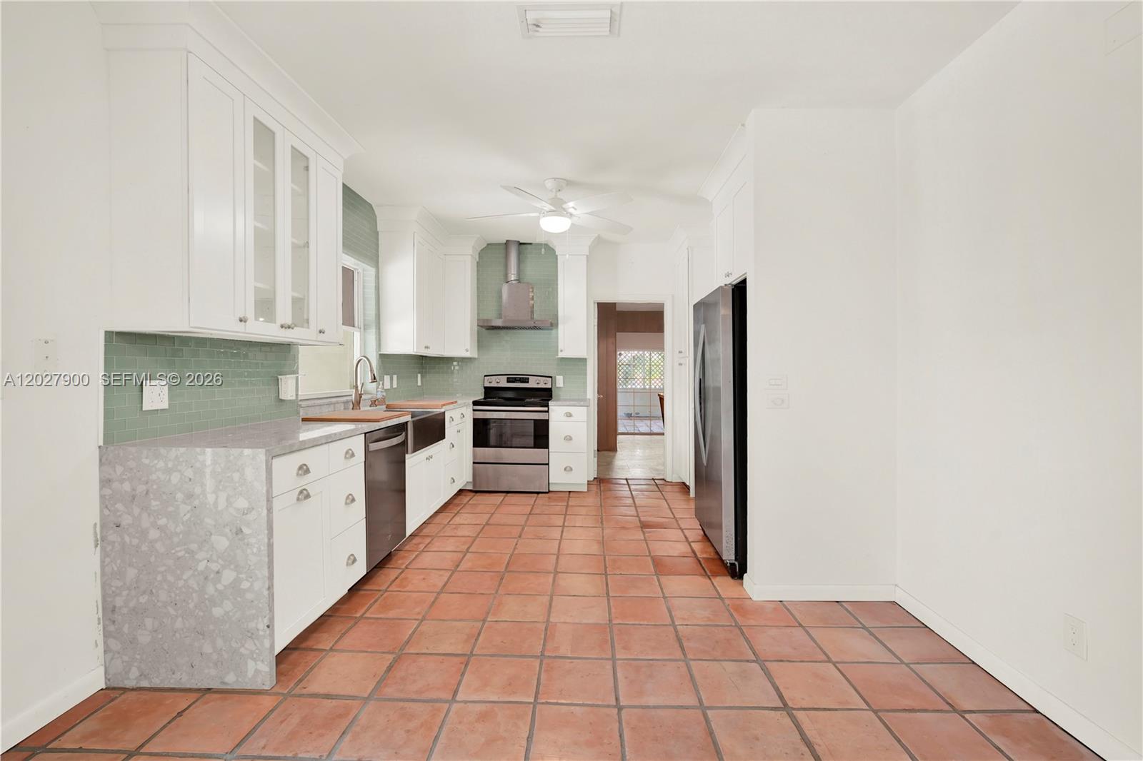 KENDALL GARDENS - Residential