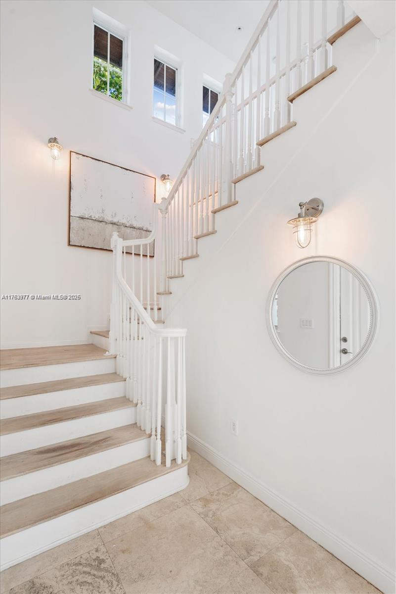 TROPICAL ISLE HOMES SUB 4 - Residential Lease