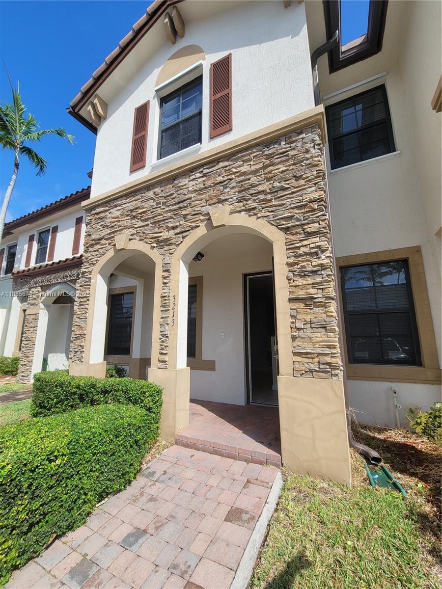 MARTINIQUE AT OASIS REPLA - Residential