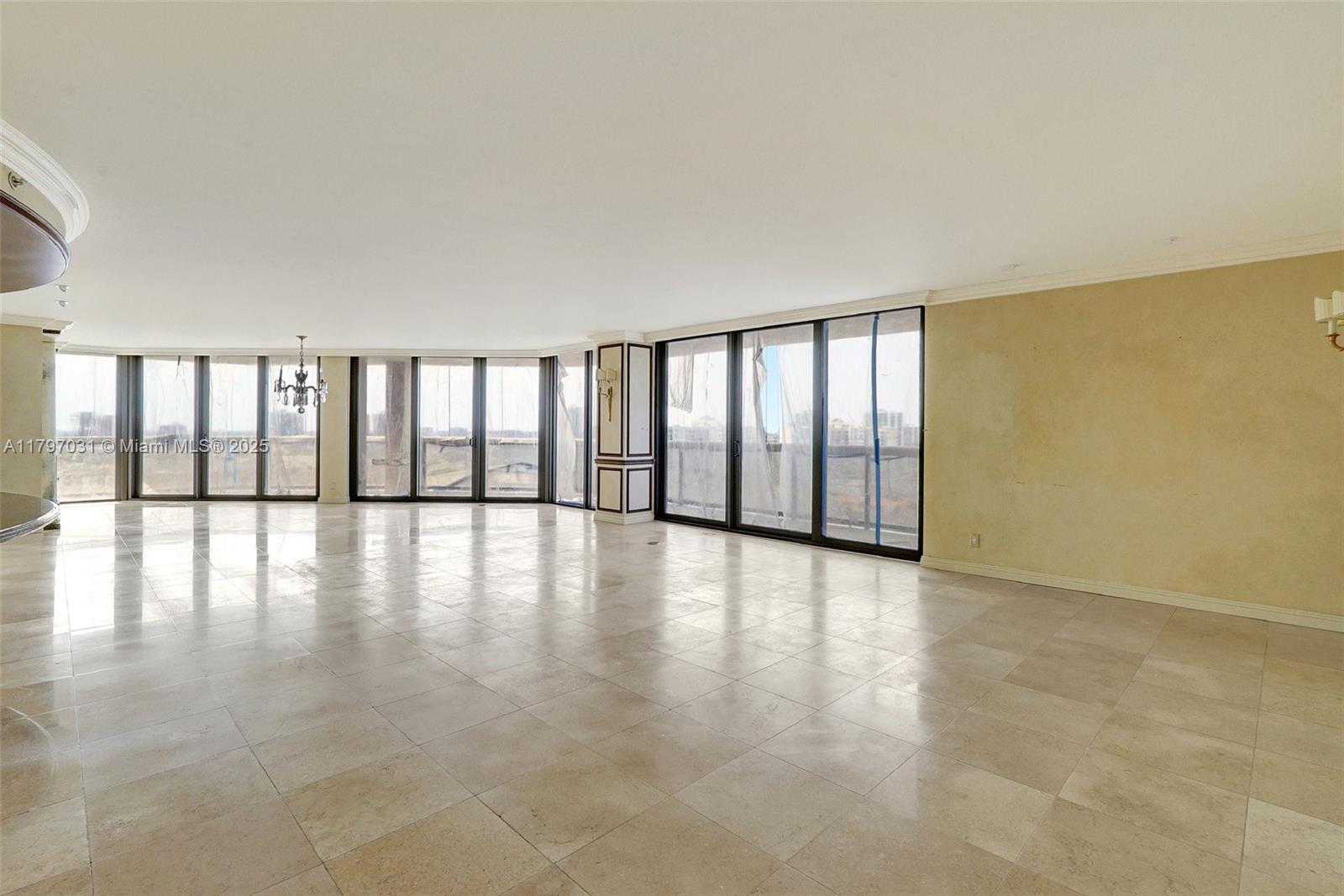19667 Turnberry Way 16Gr, Aventura, Miami-Dade County, Florida - 4 Bedrooms  
5 Bathrooms - 