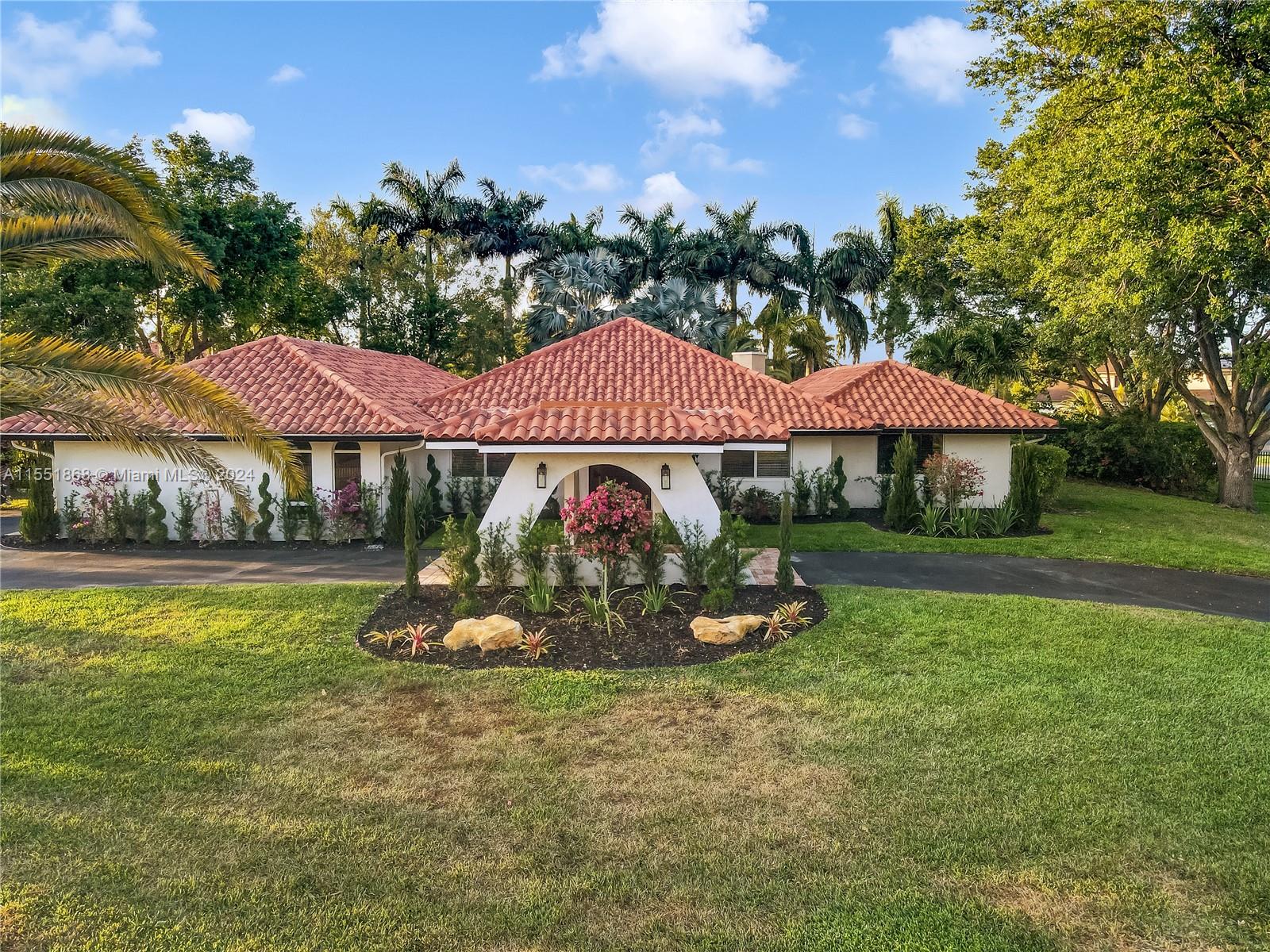 Property for Sale at 15121 Whetstone Way Way, Southwest Ranches, Broward County, Florida - Bedrooms: 5 
Bathrooms: 5  - $1,550,000