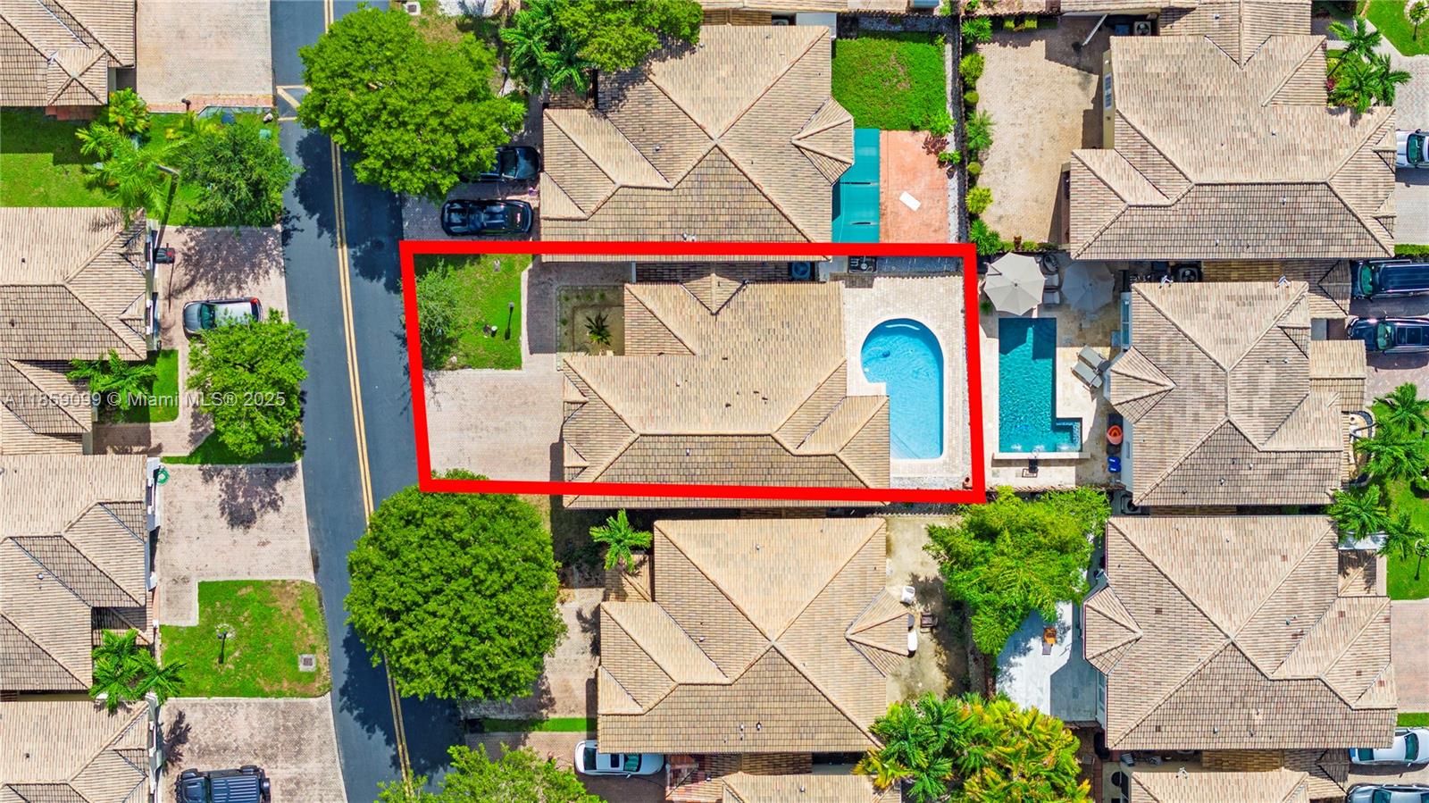 SAVANNAH AT DORAL - Residential Lease