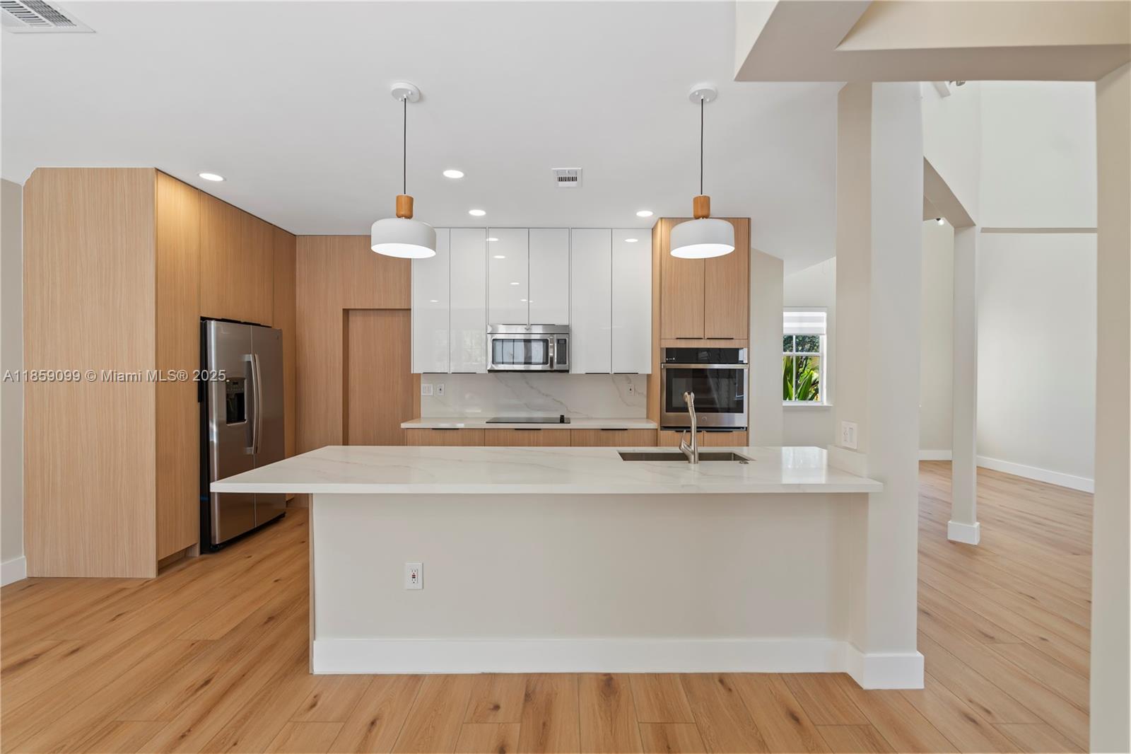 SAVANNAH AT DORAL - Residential Lease