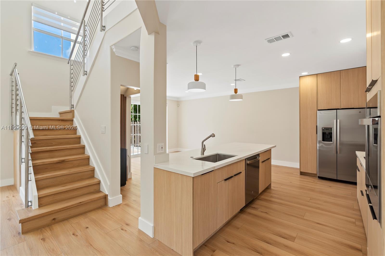 SAVANNAH AT DORAL - Residential Lease