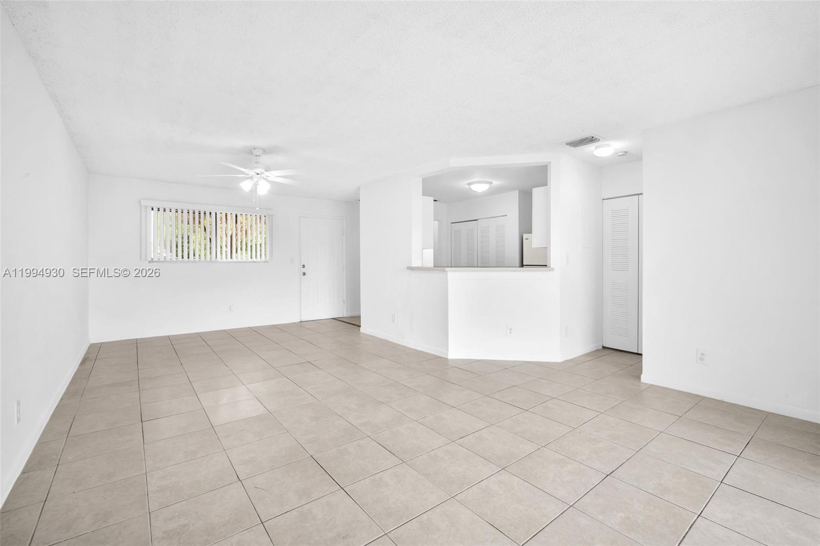 SUMMER LAKE - Residential Lease