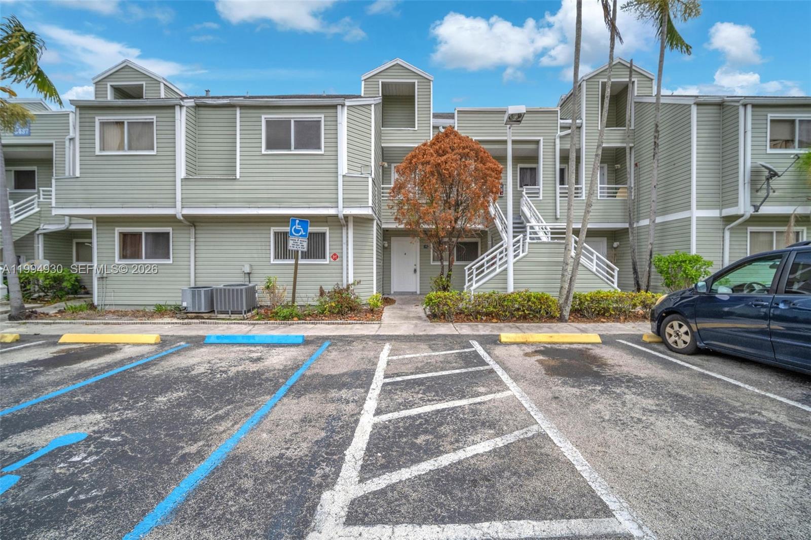 SUMMER LAKE - Residential Lease