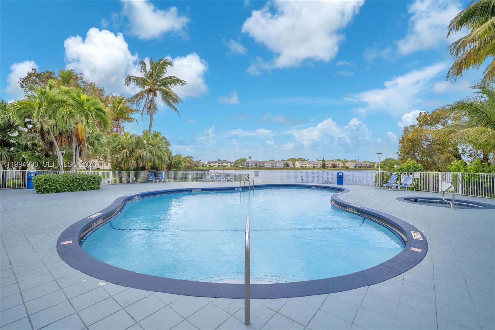 SUMMER LAKE - Residential Lease