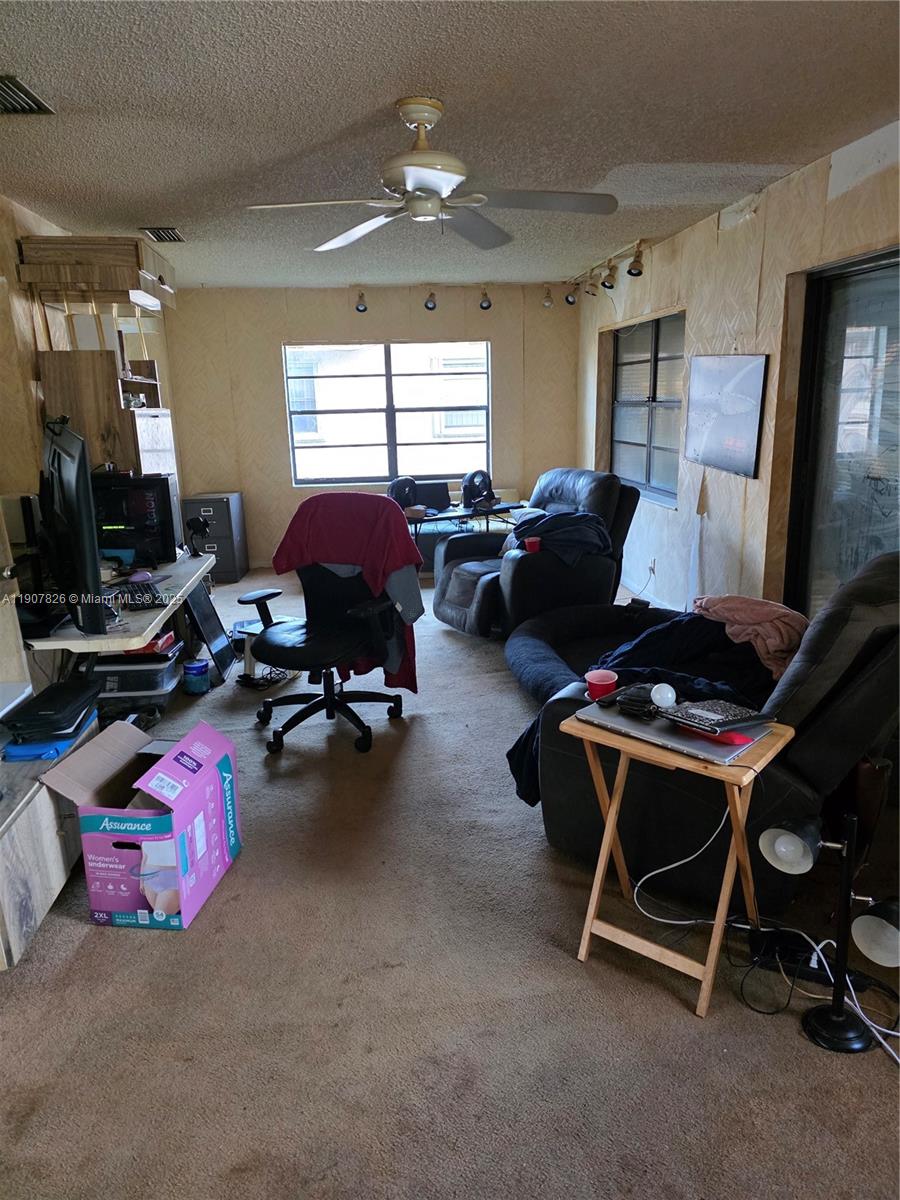 SPRINGLAKE II - Residential