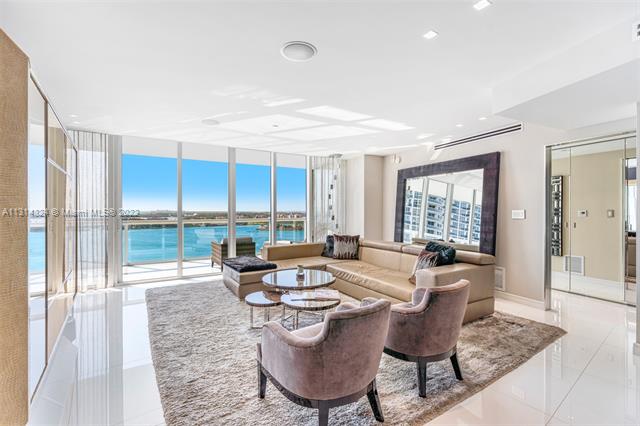 ICON CONDO - Residential