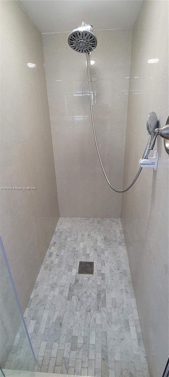 BOCA TEECA CONDO 5 - Residential Lease