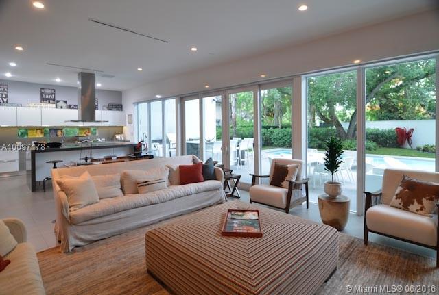 Pinecrest Manor - Residential Lease